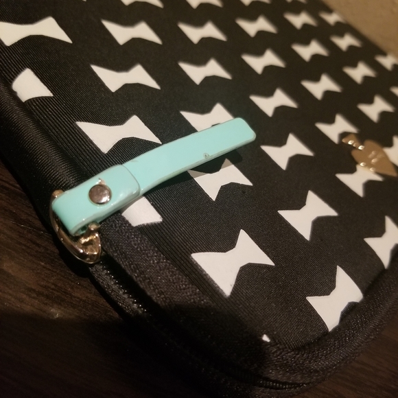 Kate spade bow tie padded tablet sleeve case - Picture 6 of 7
